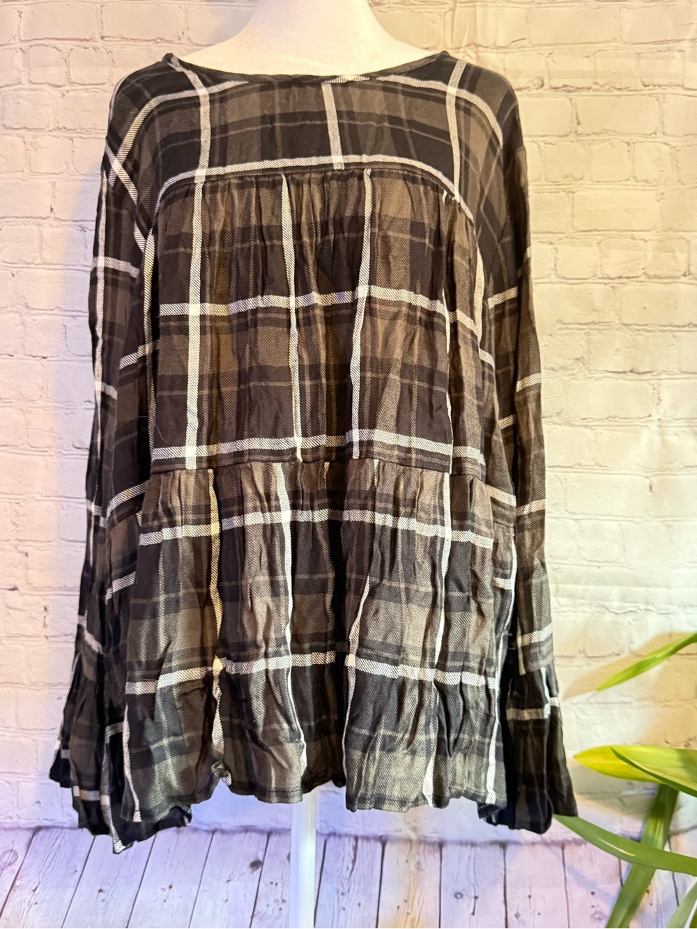 Mud Pie Black and White Plaid Top